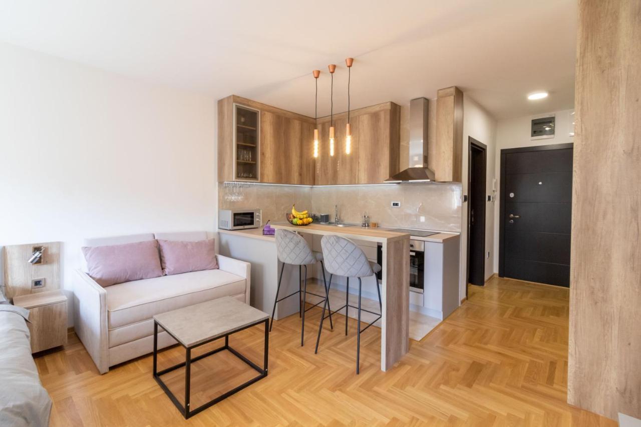 Apartment Bohemia Белград Екстериор снимка